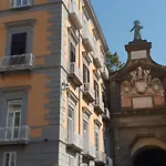 Piazza Dante 22 Apartment